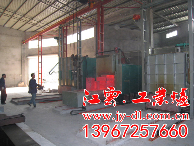 Forging heat treatment trolley furnace
