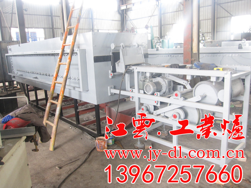 Mesh belt quenching furnace