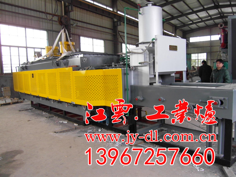 Roller type mesh belt furnace